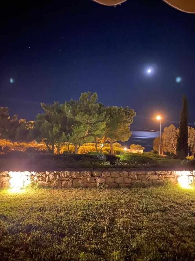 Beach House Near Athens Agia Marina  Екстер'єр фото