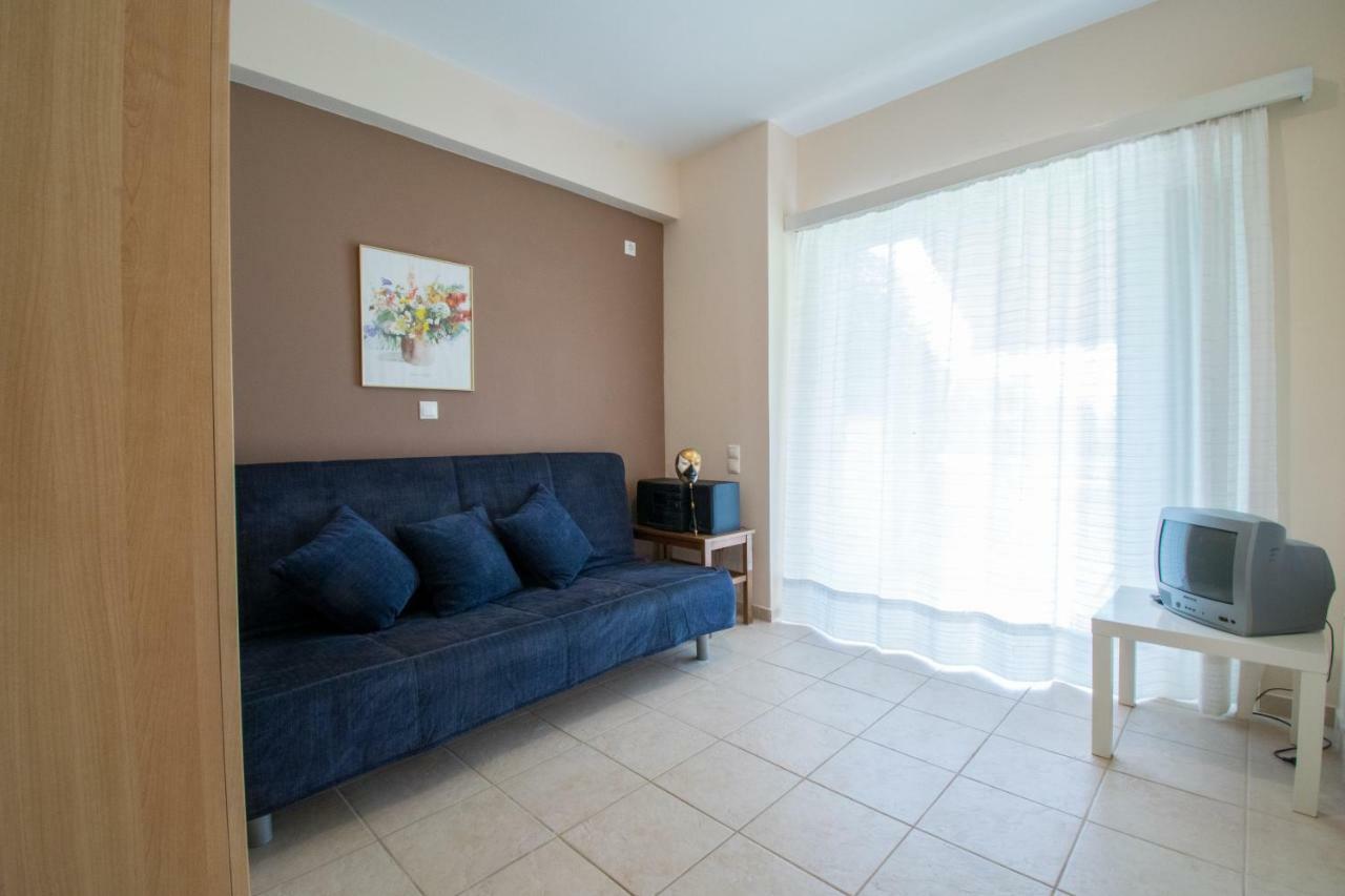 Beach House Near Athens Agia Marina  Екстер'єр фото